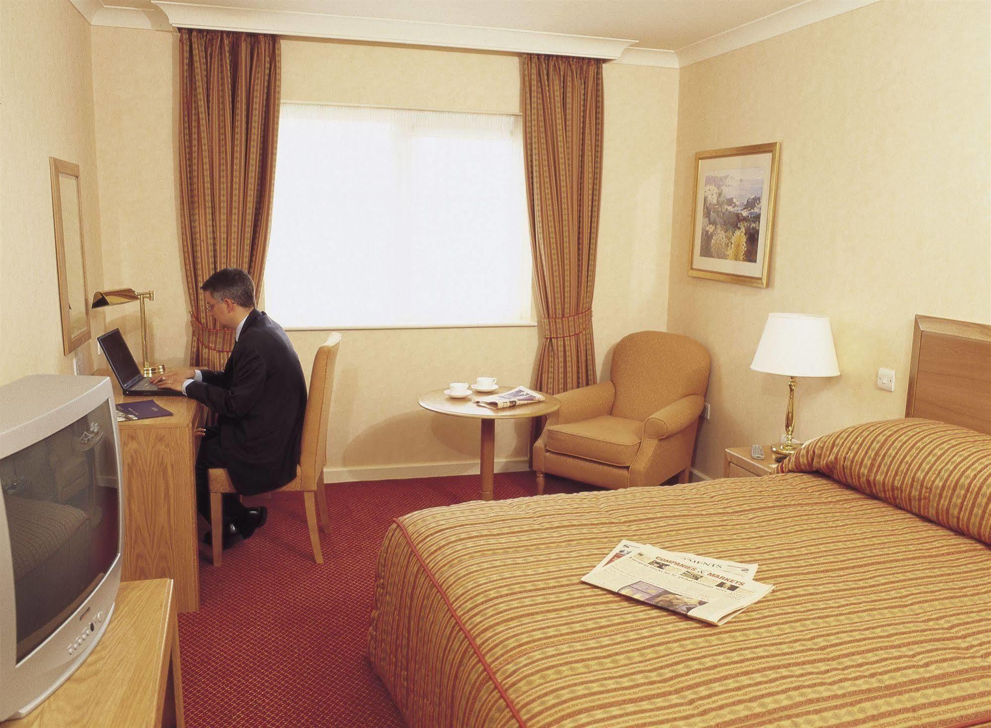 Horwood House Hotel Milton Keynes Quarto foto